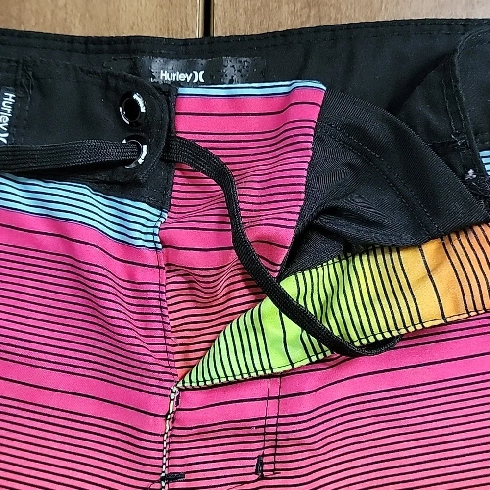 Hurley Boys Rainbow Stripe Board Shorts Swim Trunks‎ Size 7 Multicolor